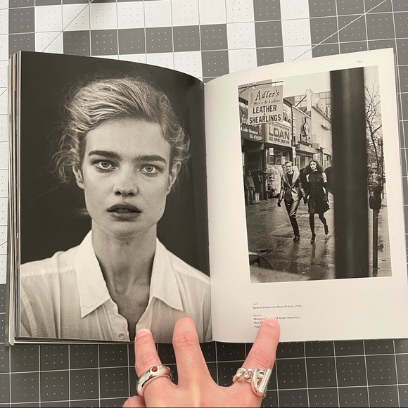 Peter Lindbergh
On Fashion Photography 
Published by TASCHEN - Picture 4 of 6